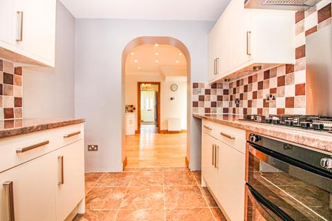 19 Eastbury Square, Barking, IG11 9SN
