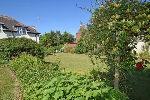 1 bedroom apartment for sale, Fore Street, Topsham, Devon