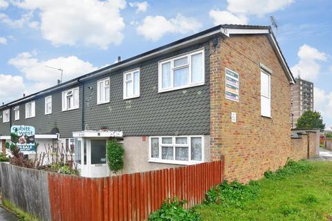 4 bedroom end of terrace house for sale - The Coppins, New Addington, Croydon, Surrey