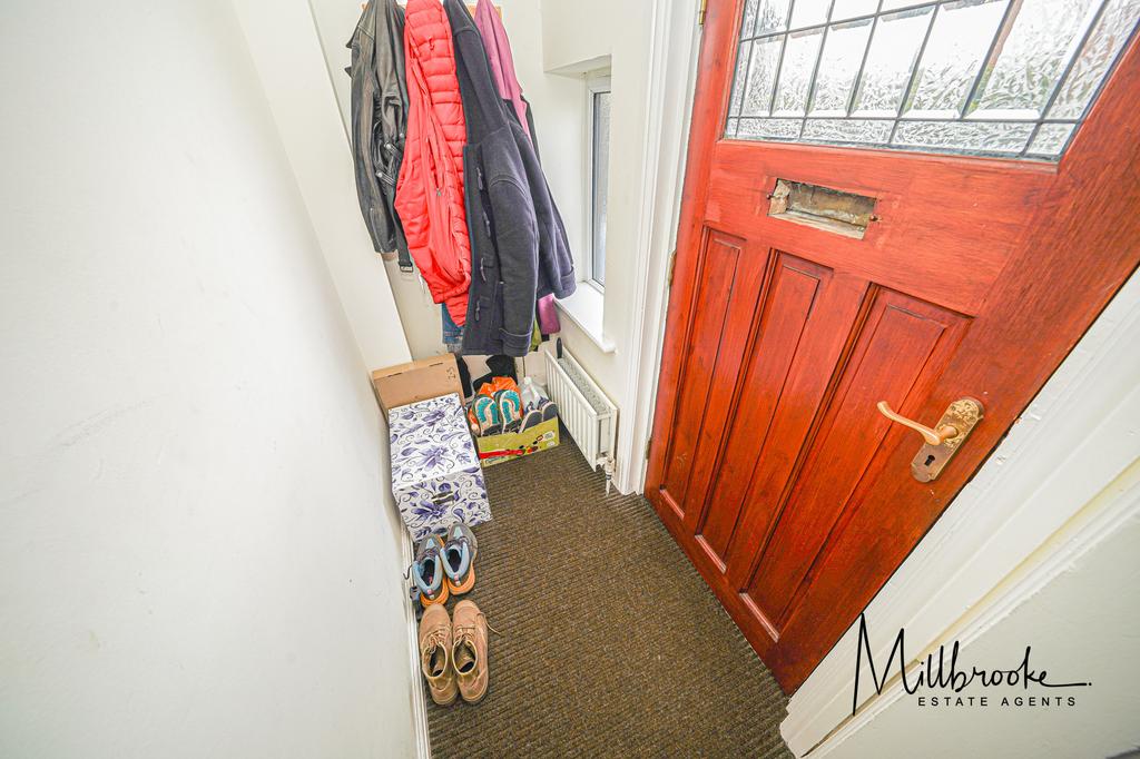 Leigh Road, Boothstown, Manchester, M28 2 bed apartment £825 pcm (£190 pw)