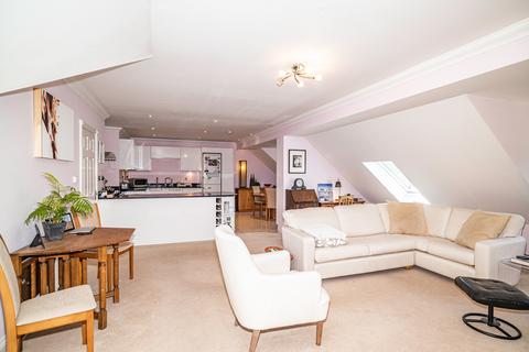 2 bedroom apartment for sale, The Penthouse, Goring on Thames, RG8