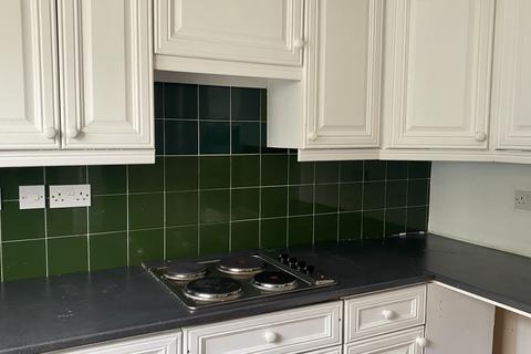 2 bedroom cottage to rent - New Road, Featherstone WV10