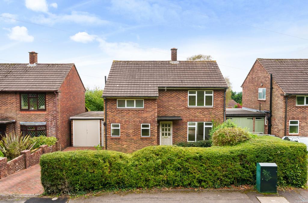 Romsey Road, Winchester, Hampshire, SO22 3 bed detached house for sale