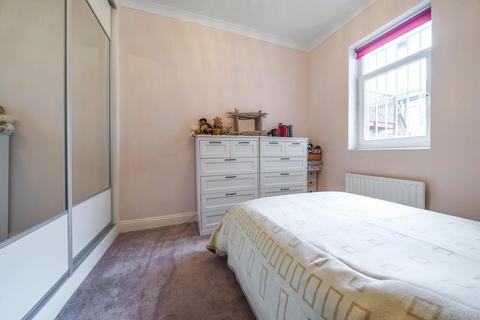 1 bedroom flat for sale, Vant Road, Tooting