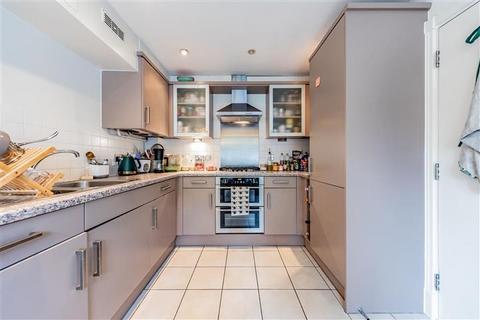 3 bedroom end of terrace house for sale, Justin Place London N22