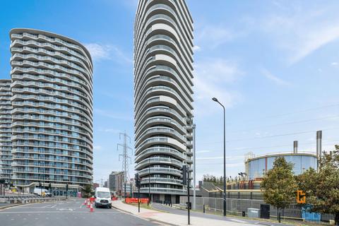 2 bedroom apartment for sale, Western Gateway, London E16