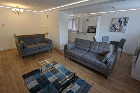 undefined, Highmoor, Marina, Swansea, SA1 1YE