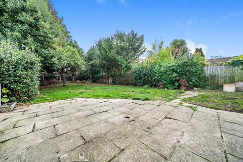 43 Ravenswood Avenue, West Wickham, BR4 0PN