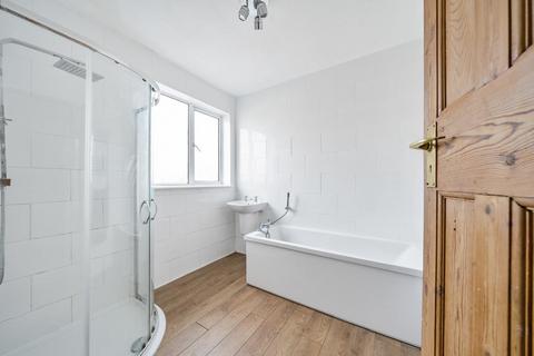 43 Ravenswood Avenue, West Wickham, BR4 0PN
