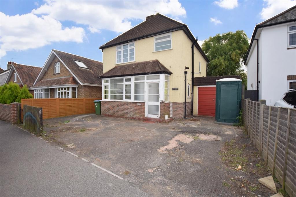 Gravits Lane, Bognor Regis, PO21 3 bed detached house £1,675 pcm (£