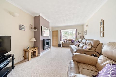 4 bedroom detached house for sale, The Eagles, Yatton