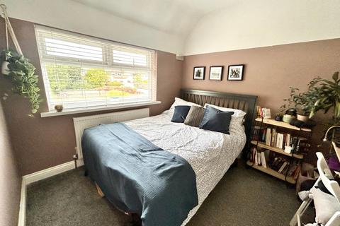 19 Amberley Road, Olton, Solihull, B92 7NP