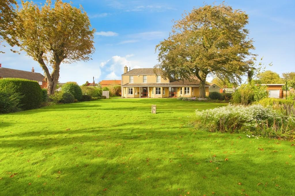 Stow Road, Willingham By Stow 5 bed detached house for sale £495,000
