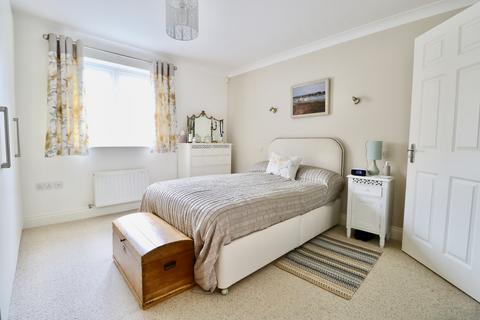 2 bedroom ground floor flat for sale, Shipston Road, Stratford-upon-Avon CV37
