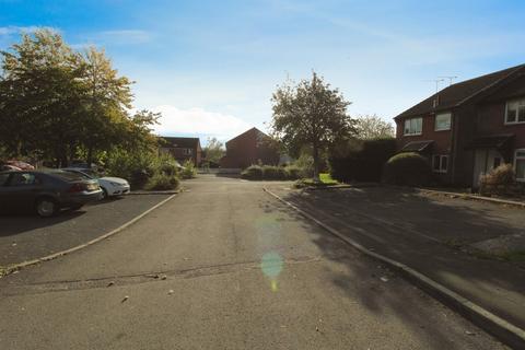 23 Frampton Close, Eastleaze, Swindon, SN5 7EN