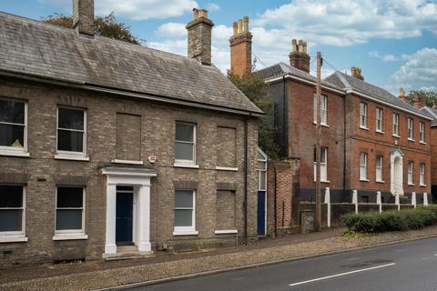74 Bracondale, Norwich, NR1 2BE