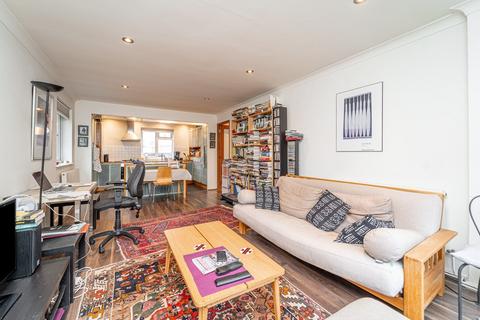 1 bedroom apartment for sale, Haslemere Road, Crouch End N8