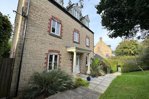 86 Treffry Road, Truro, TR1 1WE
