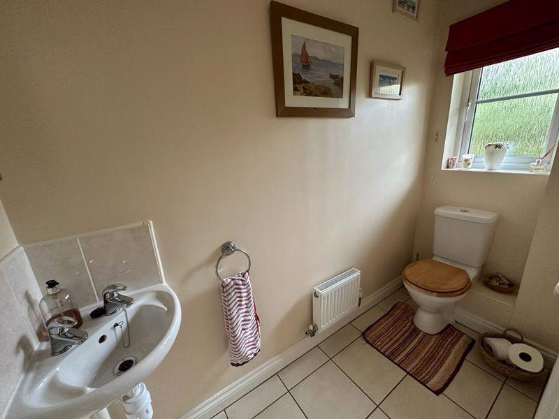 Guest cloakroom