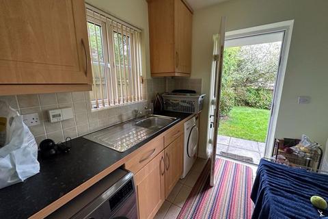 86 Treffry Road, Truro, TR1 1WE