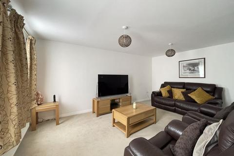 2 Landerslee Drive, Truro, TR1 3GF