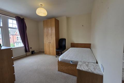 undefined, Headingley Avenue, Headingley LS6