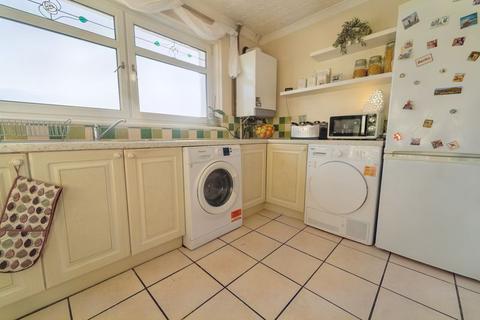 9 Adams Place, Kilsyth, Glasgow, G65 0JR