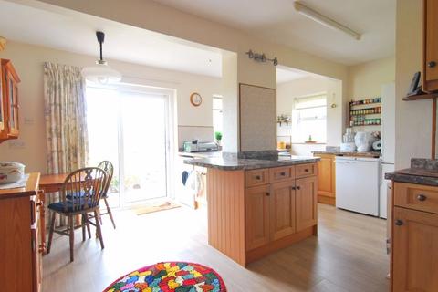 22 Byfords Road, Huntley, Gloucester, GL19 3EL