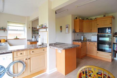 22 Byfords Road, Huntley, Gloucester, GL19 3EL