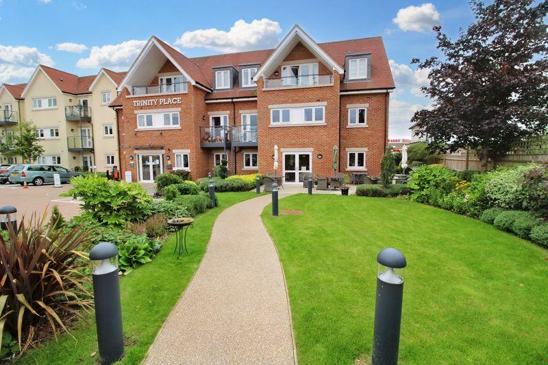 Beaumont Way, Hazlemere HP15 2 bed retirement property for sale £325,000
