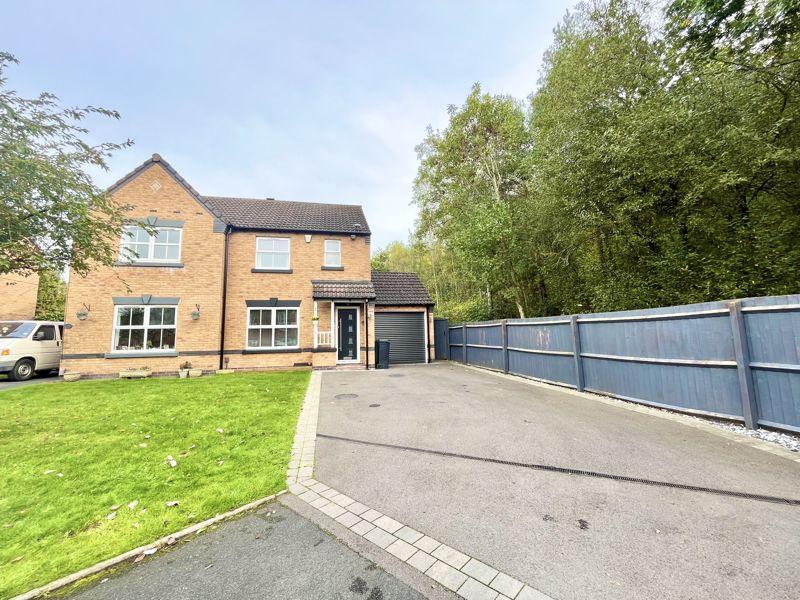 Orme Close, Brierley Hill DY5 3 bed semidetached house for sale £300,000