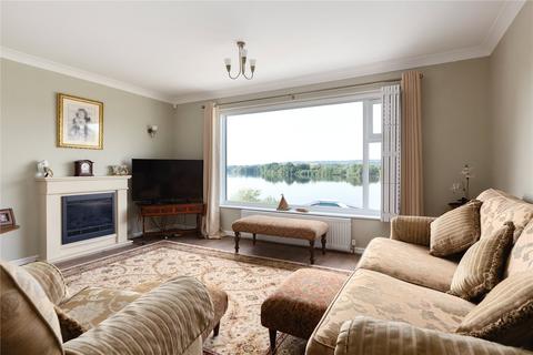 4 bedroom terraced house for sale, Long Meadow, Riverhead, Sevenoaks, Kent, TN13