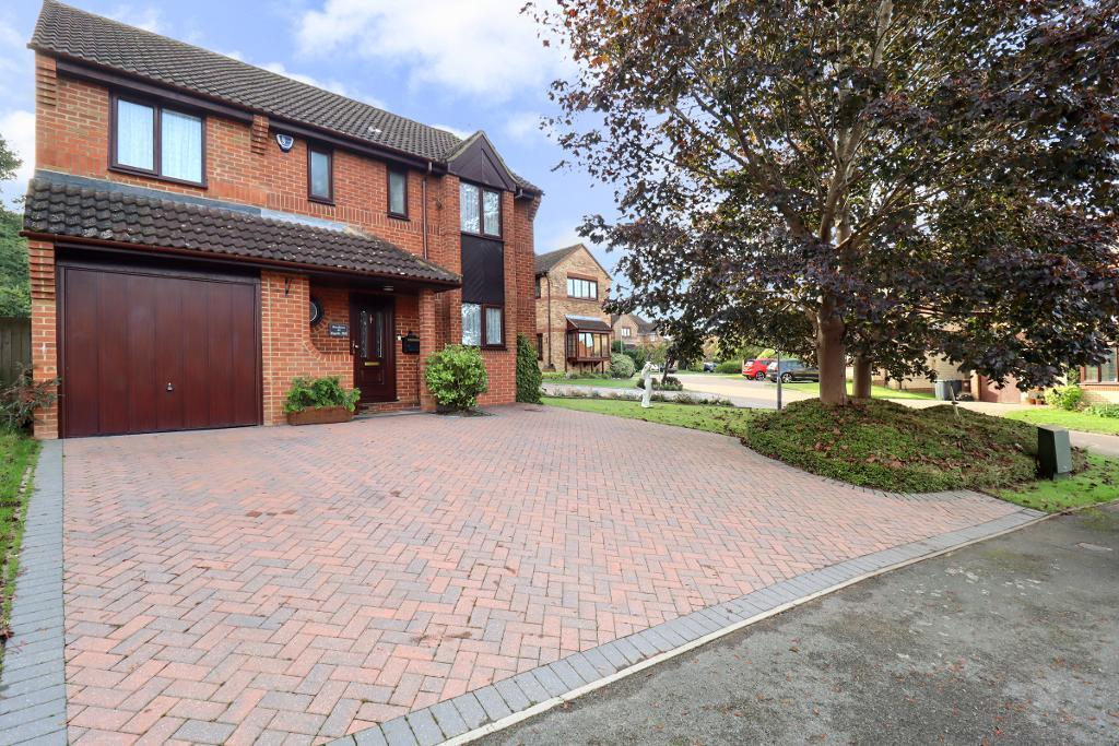 Lippitts Hill, Old Bedford Road Area, Luton, Bedfordshire, LU2 7YN 4