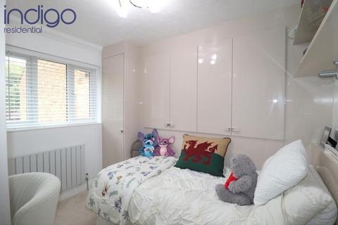 25 Lippitts Hill, Luton, LU2 7YN