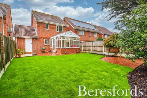 23 Poplar Close, South Ockendon, RM15 6TU