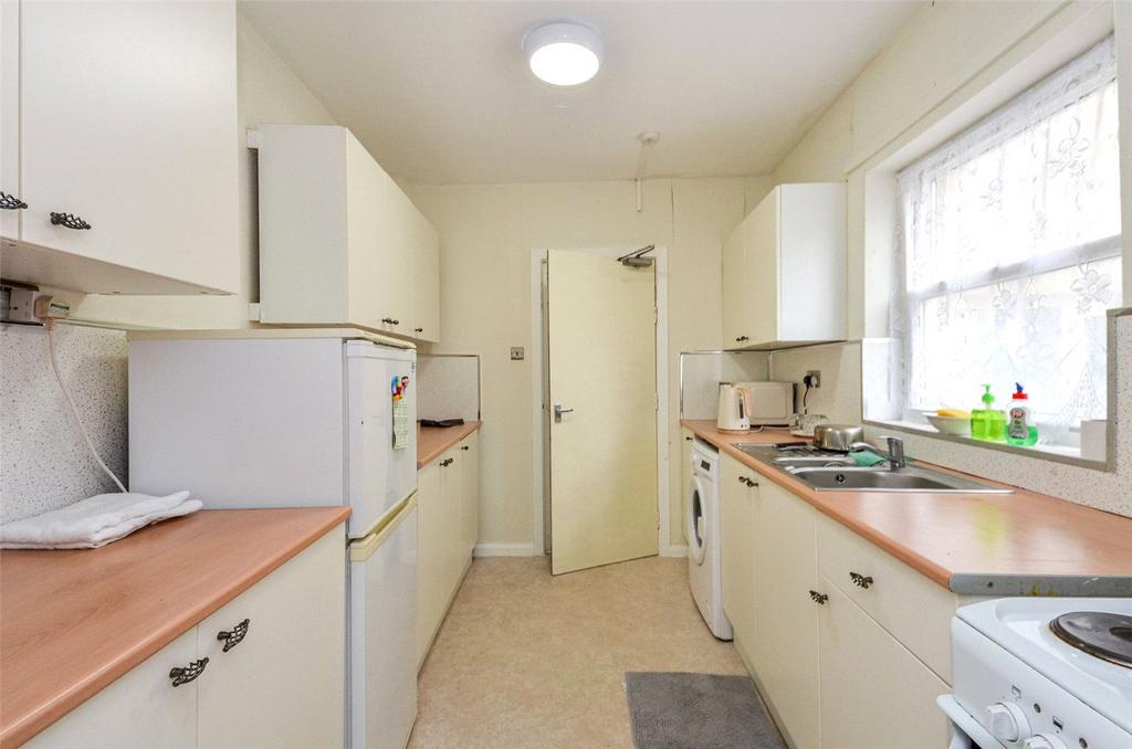Princes Drive, Colwyn Bay, Conwy, LL29 Shop for sale £295,000