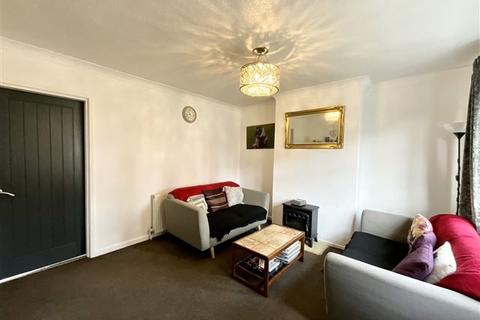 15 Flockton Crescent, Sheffield, S13 9QR