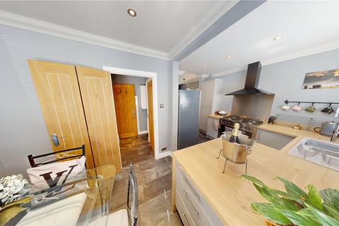 58 Gideons Way, Stanford-le-hope, SS17 8ED