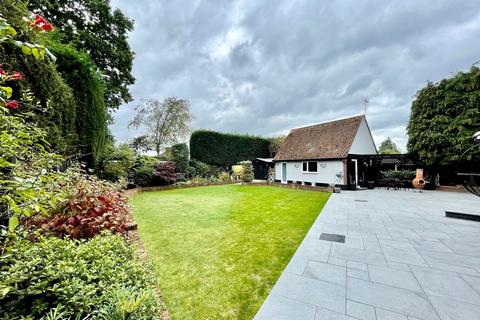 6 bedroom detached house for sale, Bramble Road, Daws Heath, Hadleigh, Essex, SS7