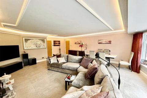 116 Bramble Road, Daws Heath, Benfleet, SS7 2UR