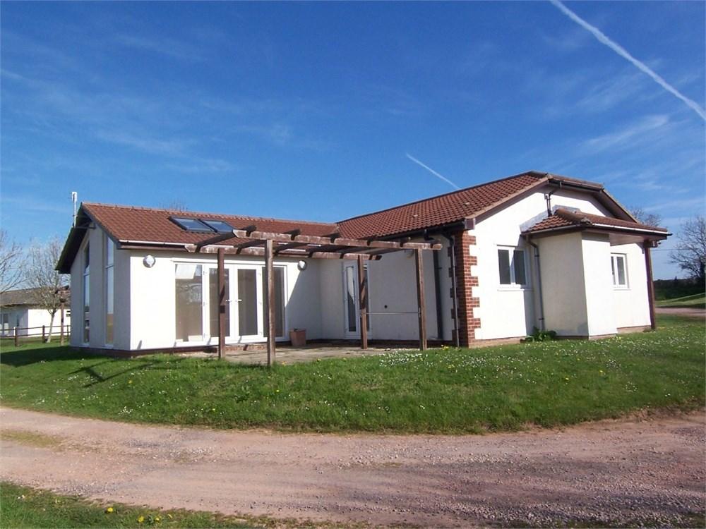 Stoneleigh Holiday and Leisure Village, Weston, Sidmouth, EX10 2 bed