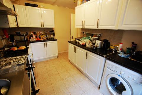 21 De Havilland Close, Hatfield, AL10 0DS