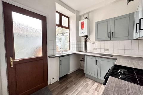 3 bedroom end of terrace house for sale, Newton Street, Burnley