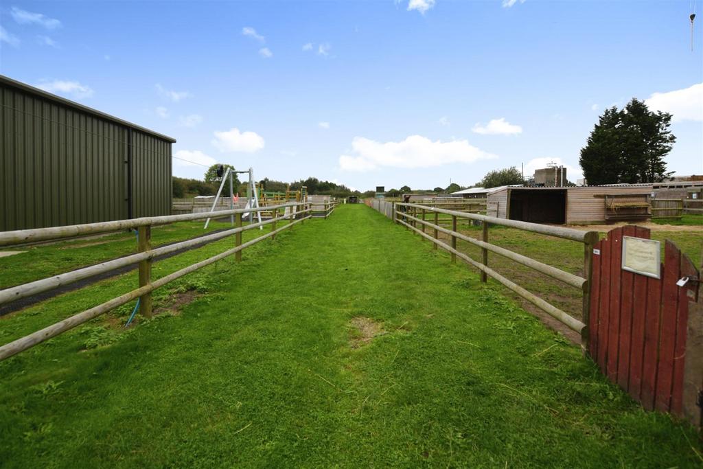 Shepherds Place Farm