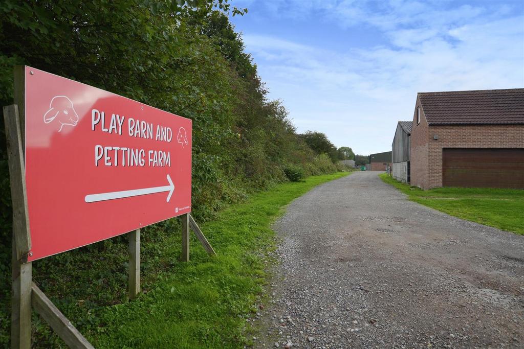 Shepherds Place Farm