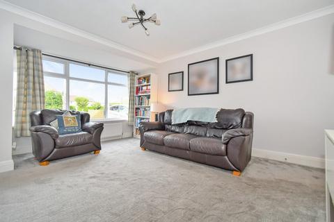 55 Fieldhead Road, Guiseley, Leeds, LS20 8DU