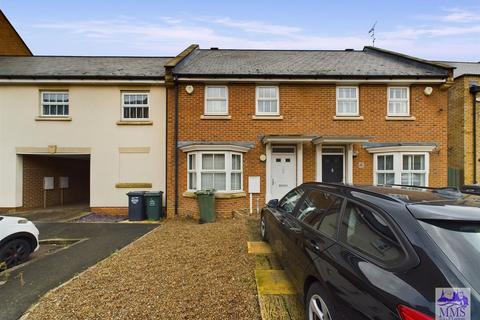 3 bedroom terraced house to rent, Reed Court, Greenhithe