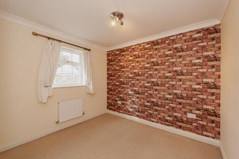 14 Cavendish Walk, Epsom, KT19 8AP