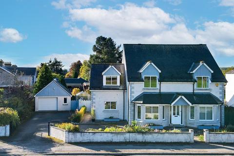 5 bedroom detached house for sale, Cromdale Road, Grantown on Spey