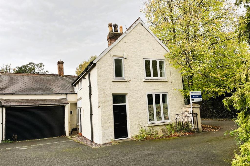 The Avenue, Eaglescliffe... 2 bed semidetached house £900 pcm (£208 pw)